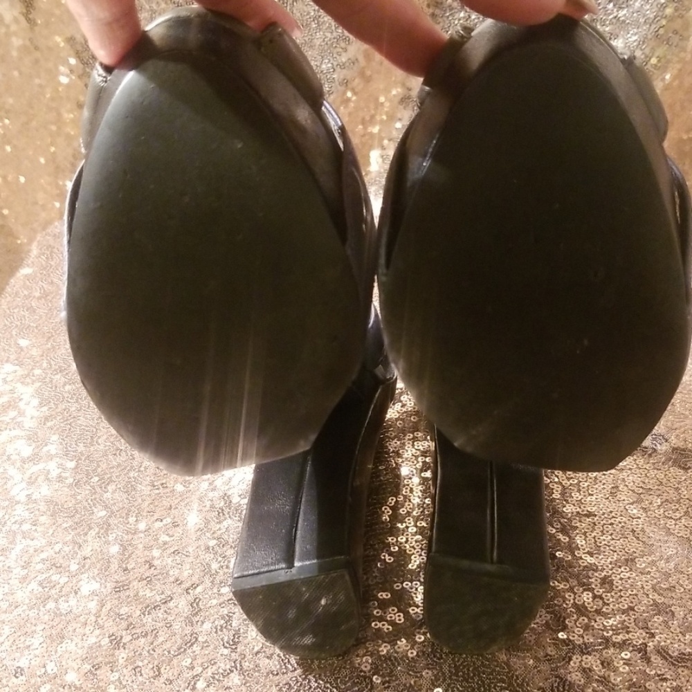 Report Platform Sandals - Picture 5 of 5